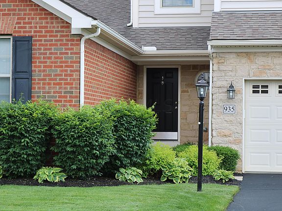 2nd image of 935 Chara Ln