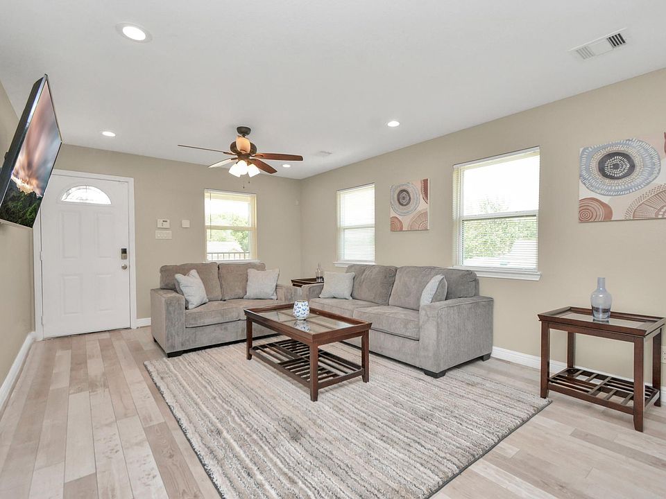 1st image of 4712 Carmen St #A