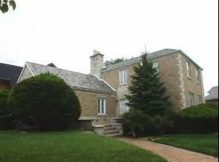 6828 Riverside Dr, Berwyn, IL 60402