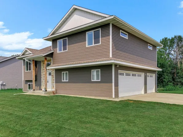 475 Bryant St E, Rush City, MN 55069