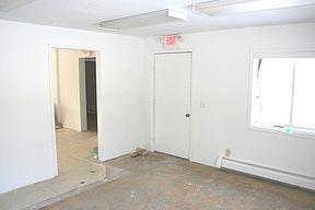 1st image of 1311 N Clare Ave