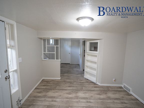 3rd image of 296 S Lakeview Dr #B