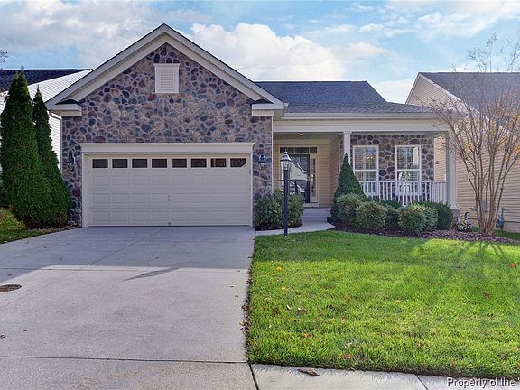 2nd image of 4116 Winthrop Cir