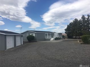602 Beach Pl SW, Mattawa, WA 99349