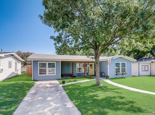 123 Laurelwood Dr, San Antonio, TX 78213