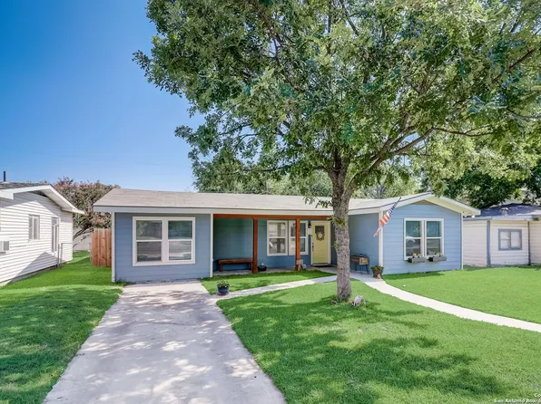 123 Laurelwood Dr, San Antonio, TX 78213