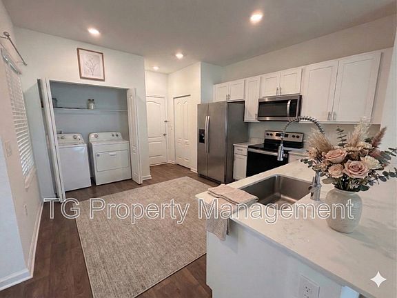 2nd image of 9257 Stony Brook Rd