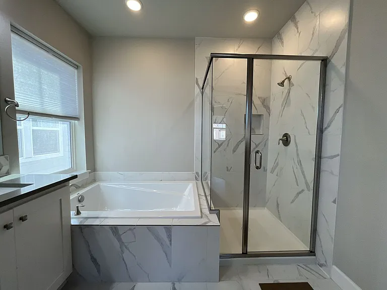 7002 SE Genrosa St — Photo 34