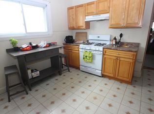 67 Euston Rd #3A, Brighton, MA 02135