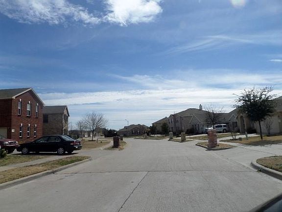 3rd image of 5308 Freestone Dr
