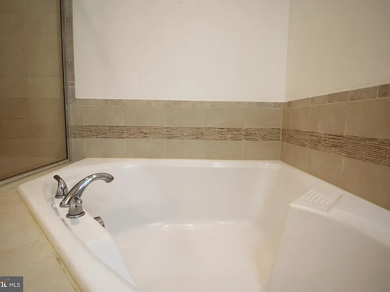 2965 Chinkapin Oak Ln — Photo 6