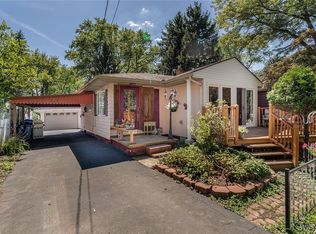797 Fisher Rd, Buffalo, NY 14224