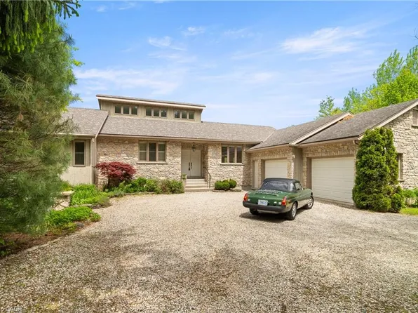 384 S River Rd, Centre Wellington, ON N0B 1S0