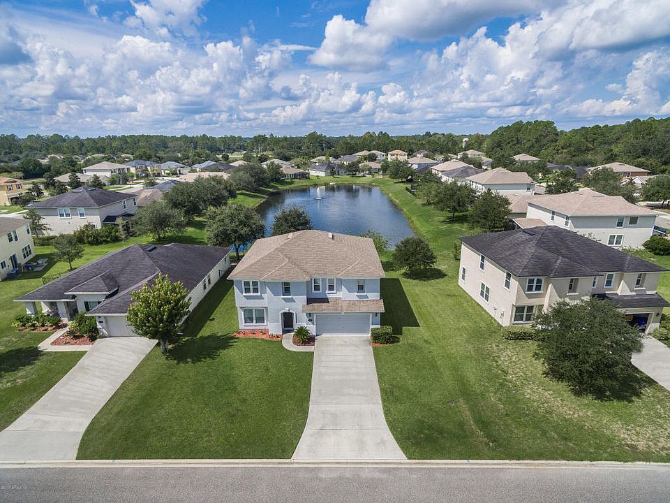 1st image of 341 Bostwick Cir