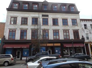 130 State St APT 3A, New London, CT 06320