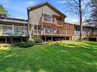 929 Shaker Rd APT 17, Westfield, MA 01085