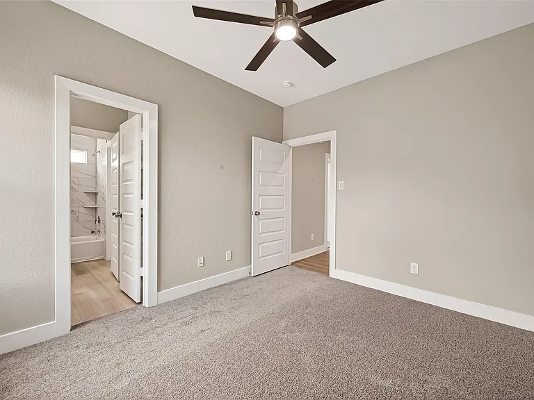 3514 Runnels St #B — Photo 26