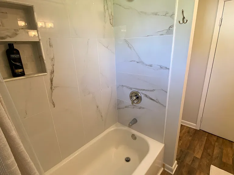 1761 W Hamblen Dr — Photo 3
