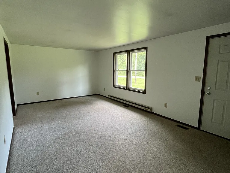 4715 Hebbardsville Rd — Photo 4