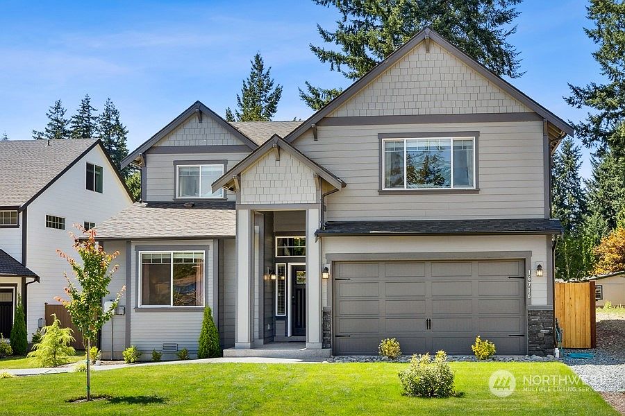 1st image of 14369 98th Avenue SE #206