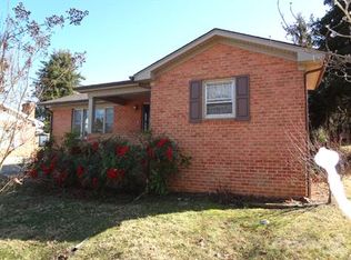 312 Walker St, Lexington, VA 24450
