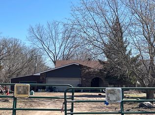 40235 Oriole Ave, North Branch, MN 55056
