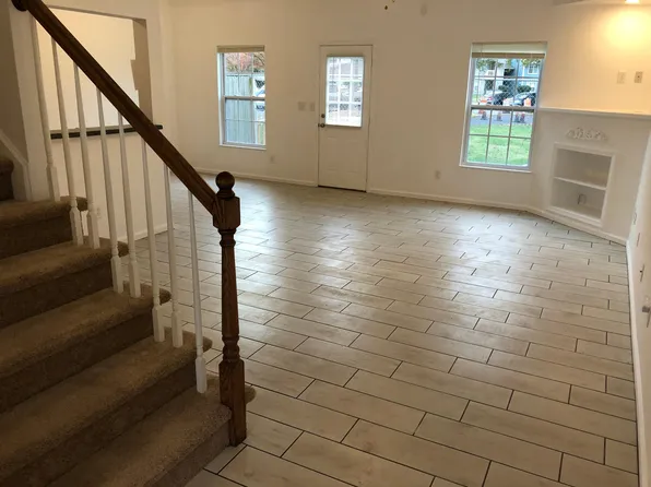 3920 Prominence Pl, Virginia Beach, VA 23452