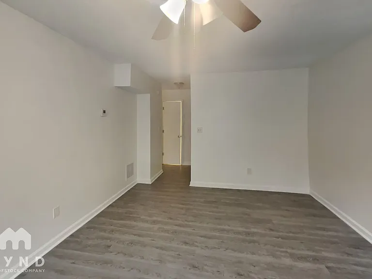 5561 Northcut Dr — Photo 8