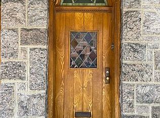 77-30 74th St #1R, Ridgewood, NY 11385