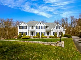 12 Isabels Way Rd, Brookfield, CT 06804