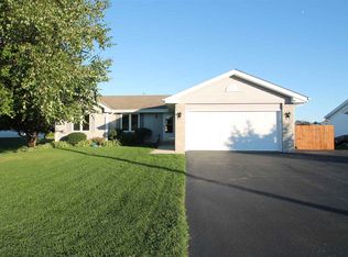 13947 Beulah Dr, Rockton, IL 61072