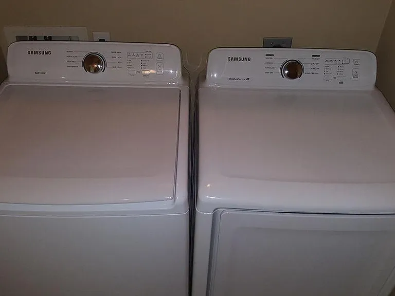 Full size Washer Dryer