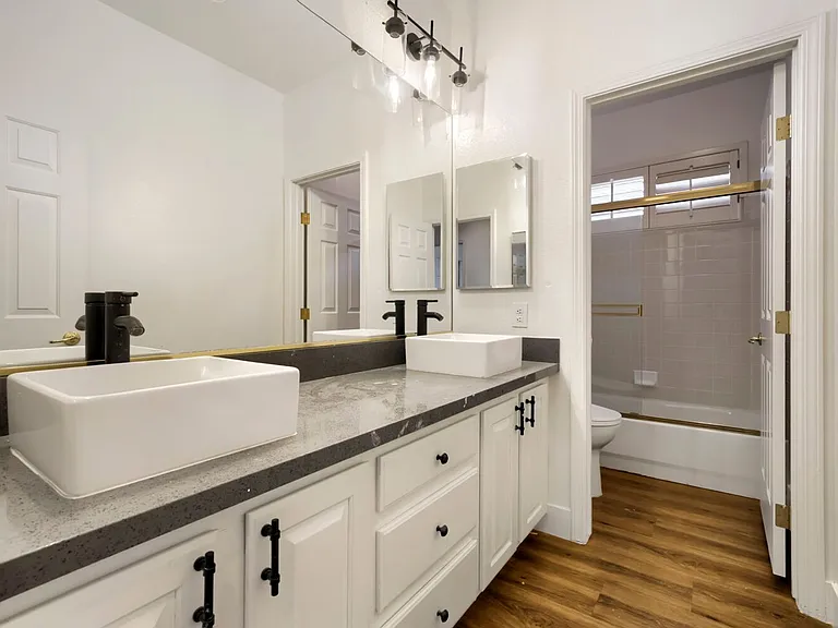1416 Palantine Hill Dr — Photo 17