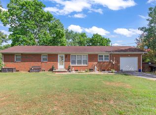 302 Stewart St, Tullahoma, TN 37388