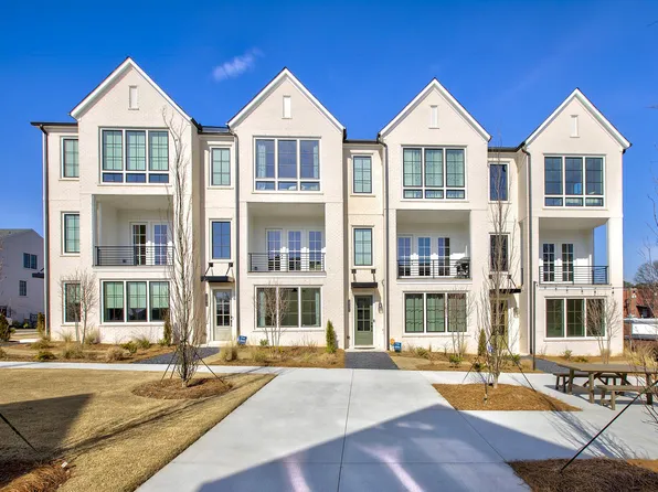 2676 Mackintosh Ct, Atlanta, GA 30319