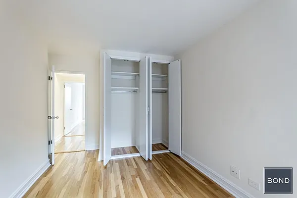 Rented by Bond New York | media 19