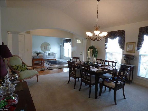 5th image of 5400 Montville Dr