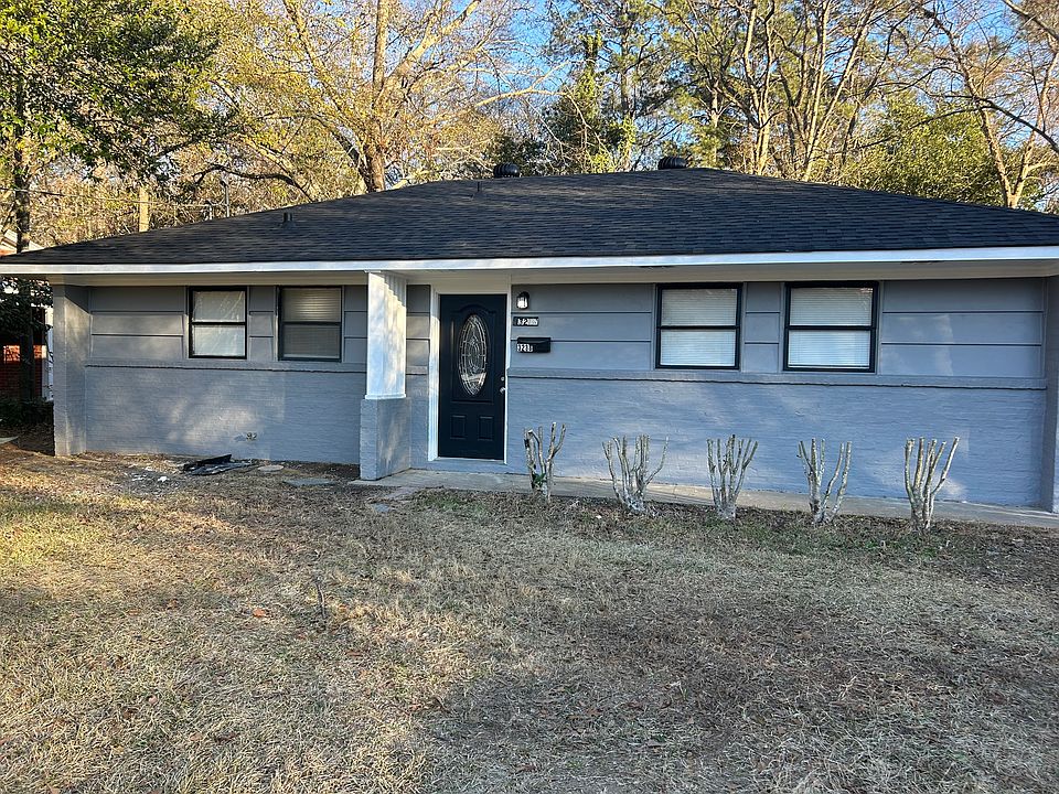 1st image of 3238 Willow Lane Dr