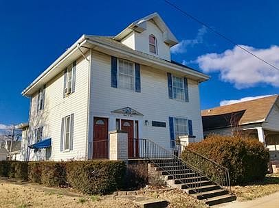 1st image of 1204 N 1st Ave #1