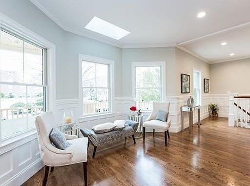 5th image of 109 Babcock St #1
