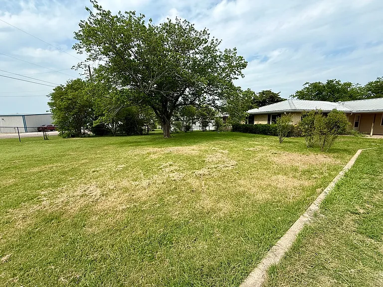 5588 Old Dallas Rd — Photo 16