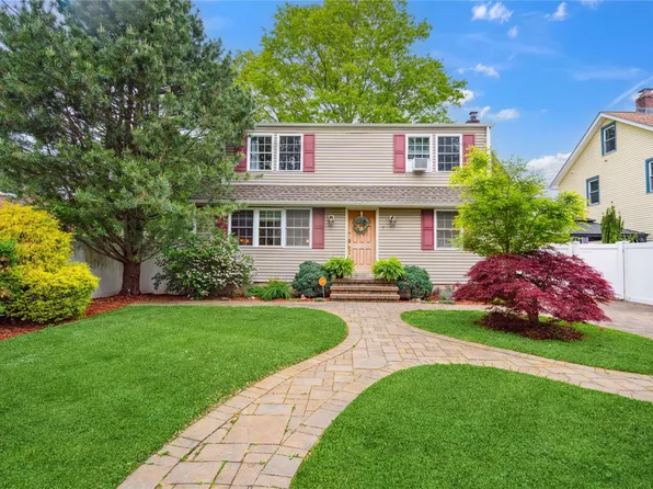 7 Grange Street, Huntington, NY 11743