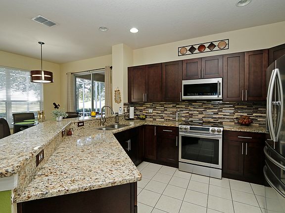 3rd image of 1580 Misty Glen Ln