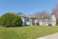 N Fairbrook Dr-S0411-001.jpg