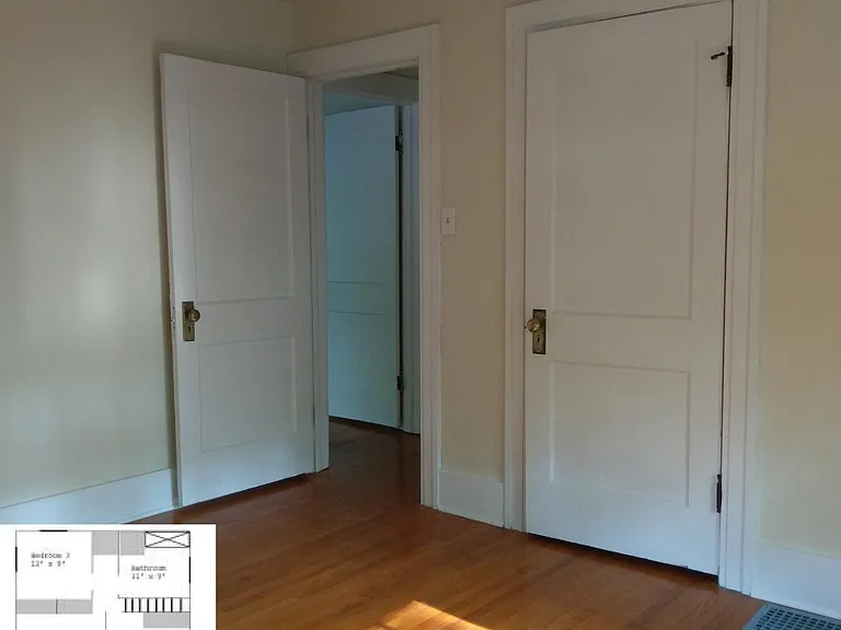 401 W Pennsylvania Ave — Photo 18