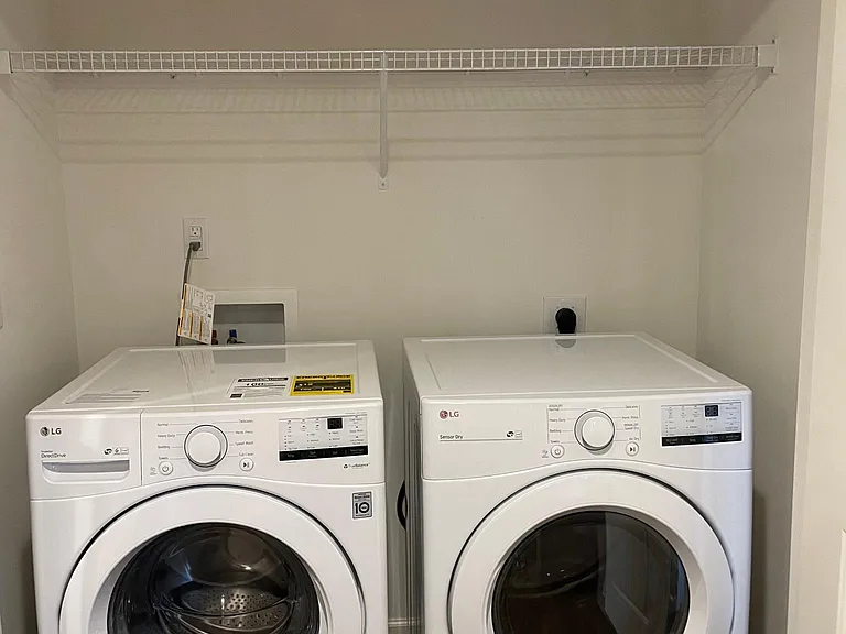 335 Switch St — Photo 10