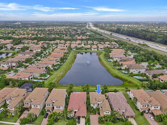 4th image of 8247 Lost Creek Ln