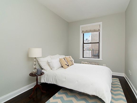 4th image of 85 Barrow St APT 6S