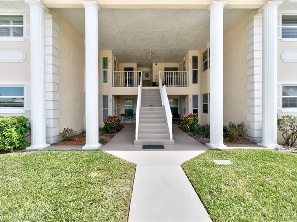 500 Grove Isle Cir APT 204, Vero Beach, FL 32962