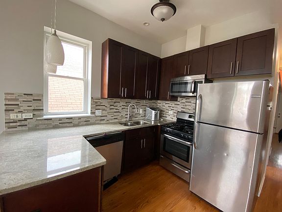 2nd image of 2138 W Coulter St #2